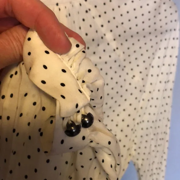 Maeve (Anthropologie) semi sheet cream and black polka dot blouse w attached tie - Picture 7 of 8